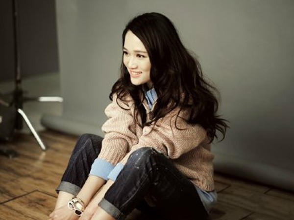 錦繡緣華麗冒險 陳喬恩示范大眼妝如何化